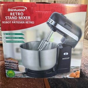 Brentwood Retro Stand Mixer - Black